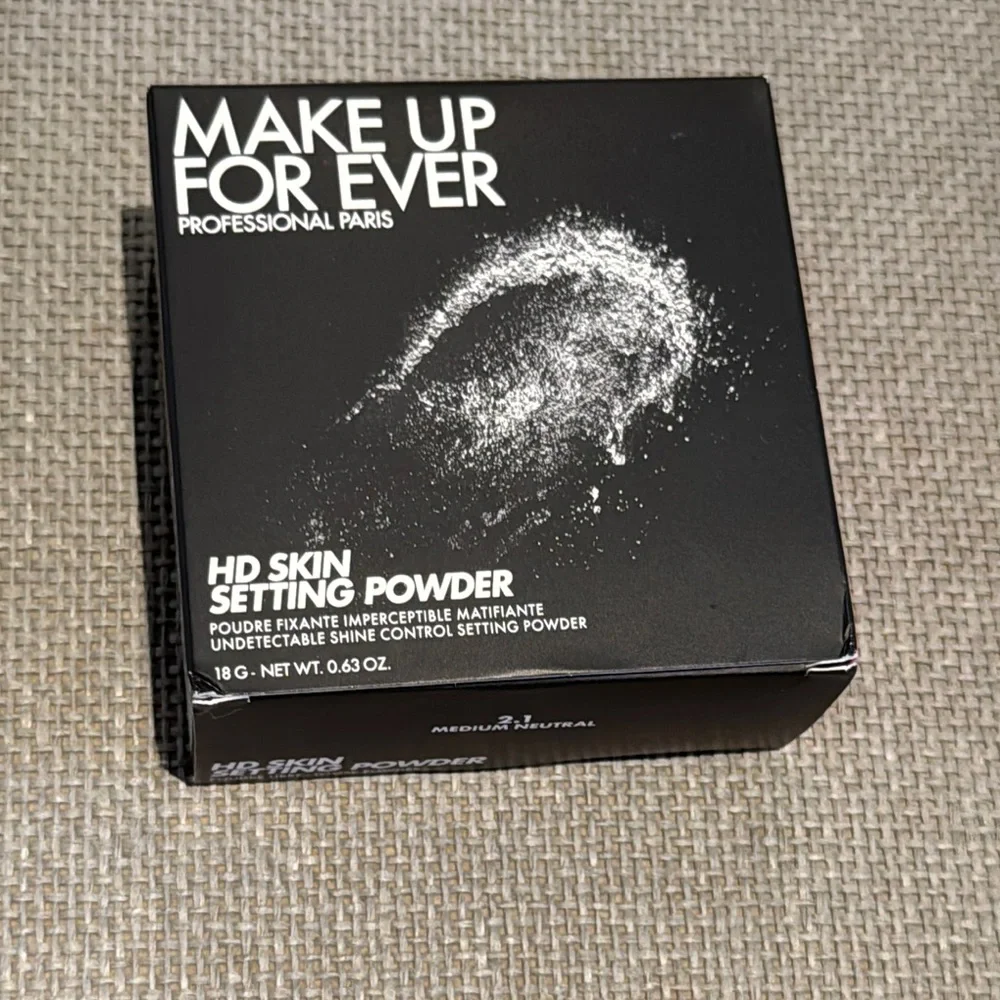 Make Up For Ever HD Skin Setting Powder shade 2.1 medium neutral